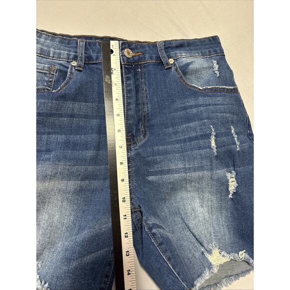 Women's L Distressed Ripped Denim Shorts Sexy Rockabilly Summer Travel Everyday - Picture 7 of 8